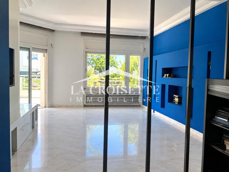 Appartement S+4 vue sur lac avec jardin aux Berges du Lac 1